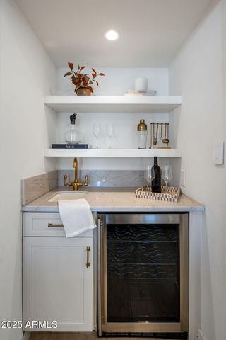 4601 E Solano Drive, Phoenix, AZ 85018