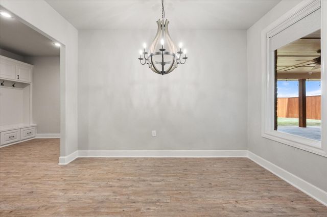 1210 N 14th Place, Wolfforth, TX 79382