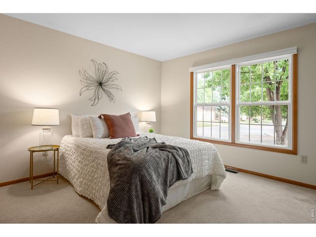 2675 S Johnson Cir, Lakewood, CO 80227