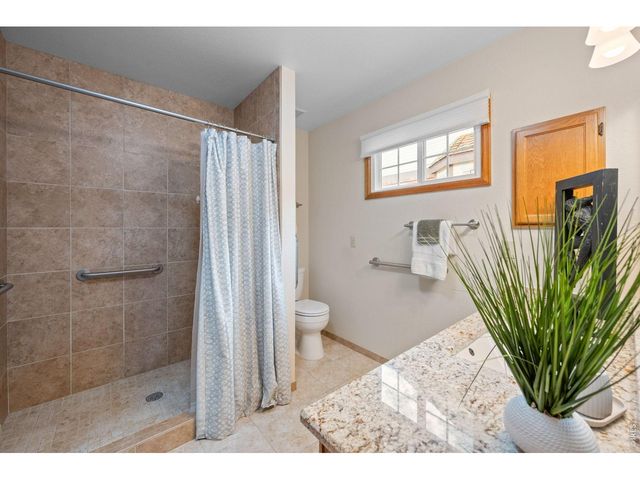 2675 S Johnson Cir, Lakewood, CO 80227