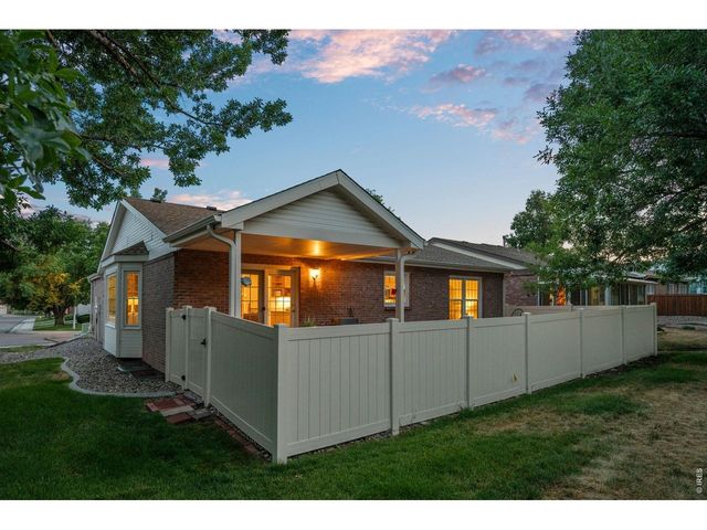 2675 S Johnson Cir, Lakewood, CO 80227