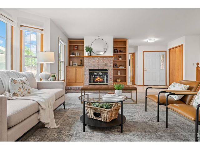2675 S Johnson Cir, Lakewood, CO 80227