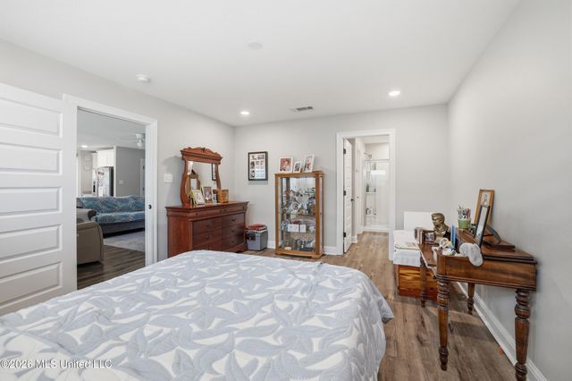 3317 Discovery Place, Ocean Springs, MS 39564