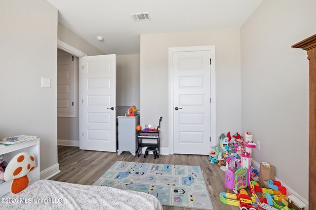 3317 Discovery Place, Ocean Springs, MS 39564