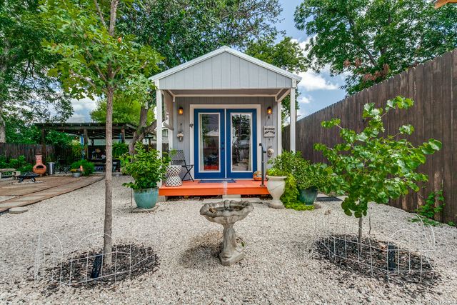 523 W HIGHLAND BLVD, San Antonio, TX 78210