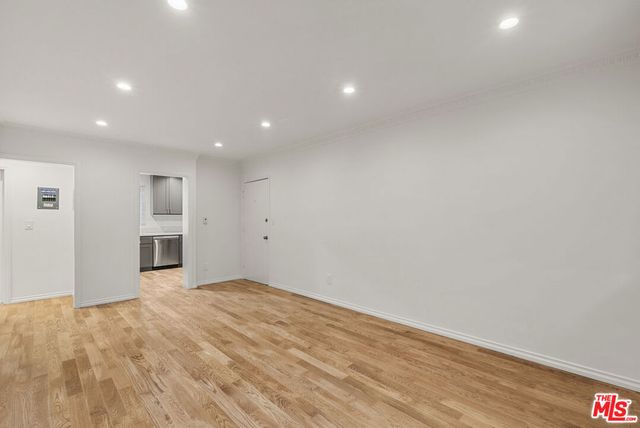 1235 N Harper Avenue 20, West Hollywood, CA 90046