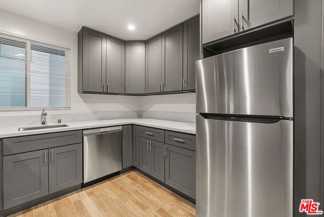 1235 N Harper Avenue 20, West Hollywood, CA 90046