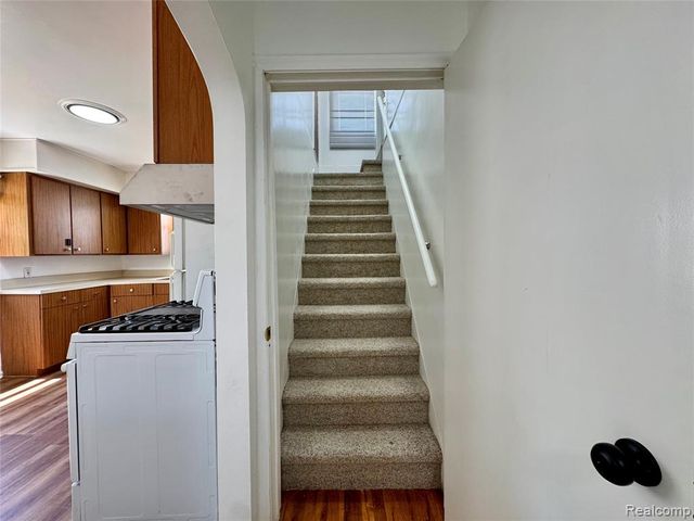 3734 Capitol Avenue, Warren, MI 48091