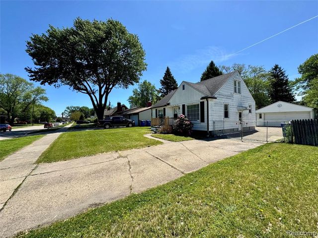 3734 Capitol Avenue, Warren, MI 48091