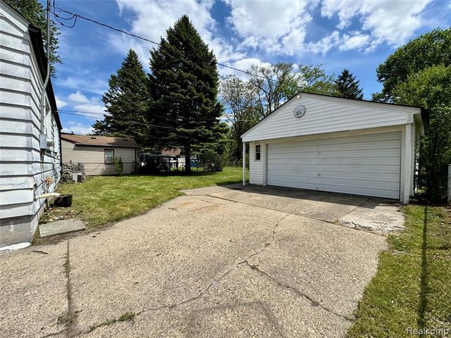 3734 Capitol Avenue, Warren, MI 48091