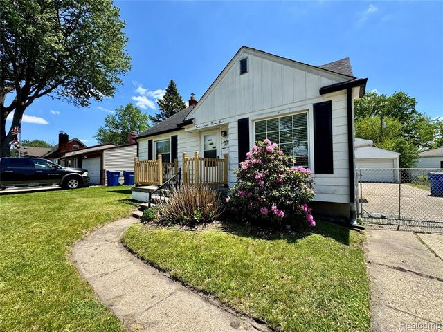 3734 Capitol Avenue, Warren, MI 48091