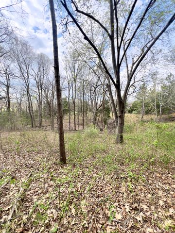 20467 N Greenville Road, White Plains, KY 42464