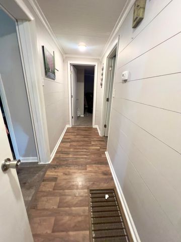 20467 N Greenville Road, White Plains, KY 42464