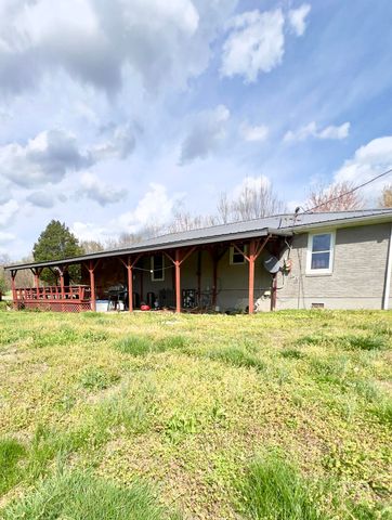 20467 N Greenville Road, White Plains, KY 42464