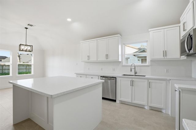 9428 Carlow Lane, La Porte, TX 77571