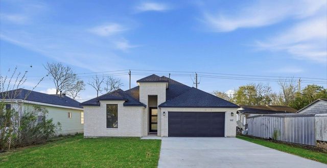 9428 Carlow Lane, La Porte, TX 77571