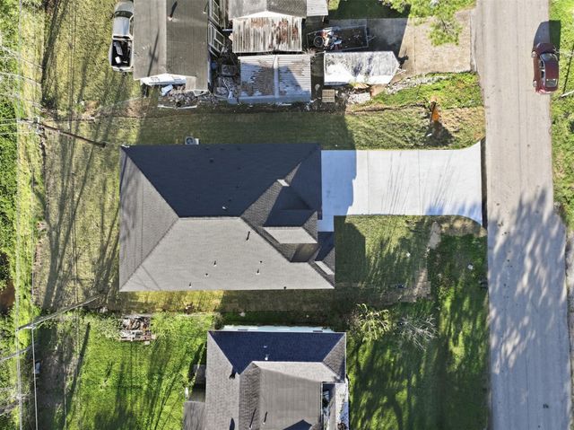 9428 Carlow Lane, La Porte, TX 77571