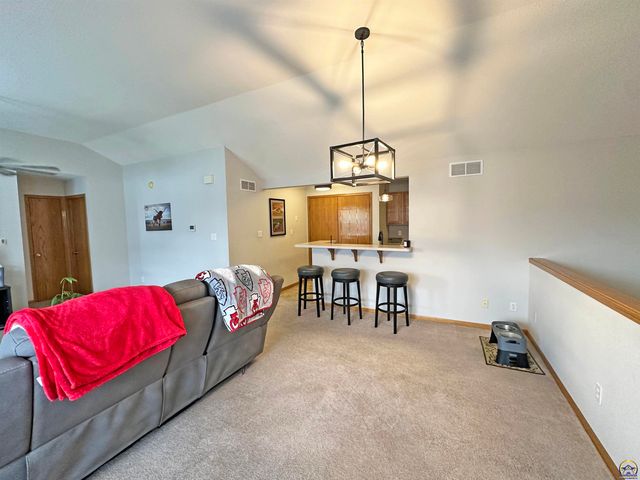 7345 SW 23rd CT, Topeka, KS 66614