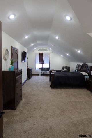 6192 Shady Lake Road, Columbus, NE 68601