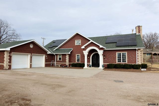 6192 Shady Lake Road, Columbus, NE 68601