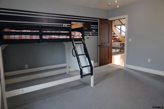 6192 Shady Lake Road, Columbus, NE 68601