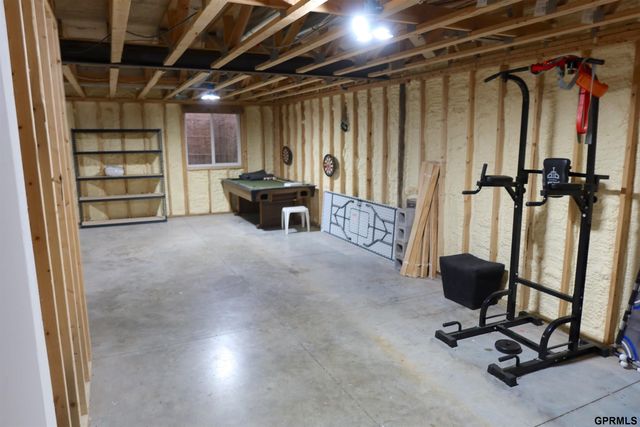 6192 Shady Lake Road, Columbus, NE 68601