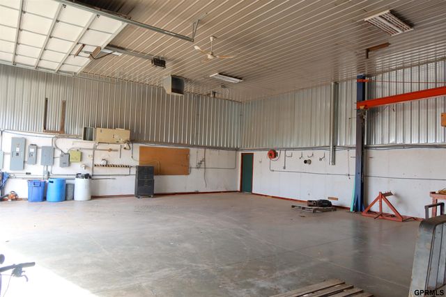 6192 Shady Lake Road, Columbus, NE 68601