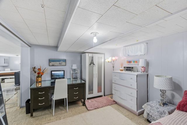 6280 7th Street NE, Fridley, MN 55432