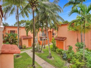7111 Miami Lakes Drive N4, Miami Lakes, FL 33014