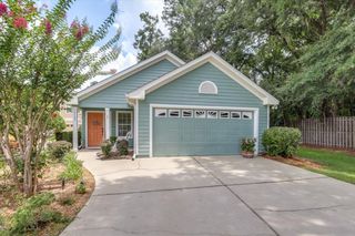 2707 Laurelwood Lane, Tallahassee, FL 32308