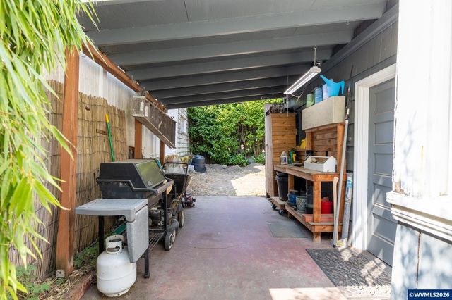 690 Electric Av SE, Salem, OR 97302