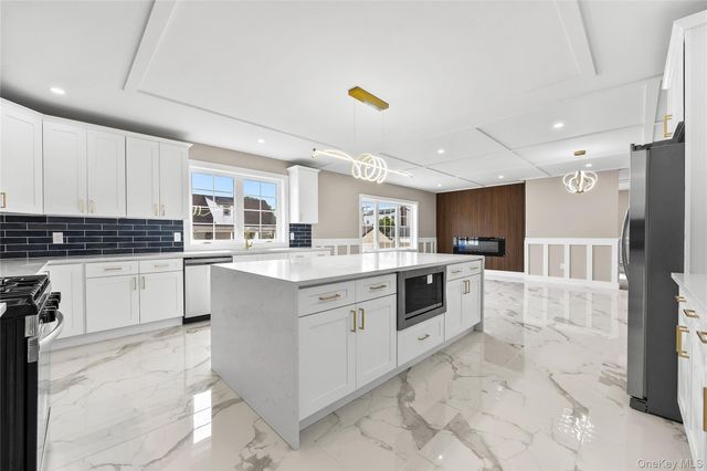 311 Lyon Street, Valley Stream, NY 11580