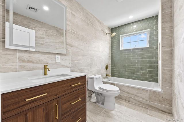 311 Lyon Street, Valley Stream, NY 11580