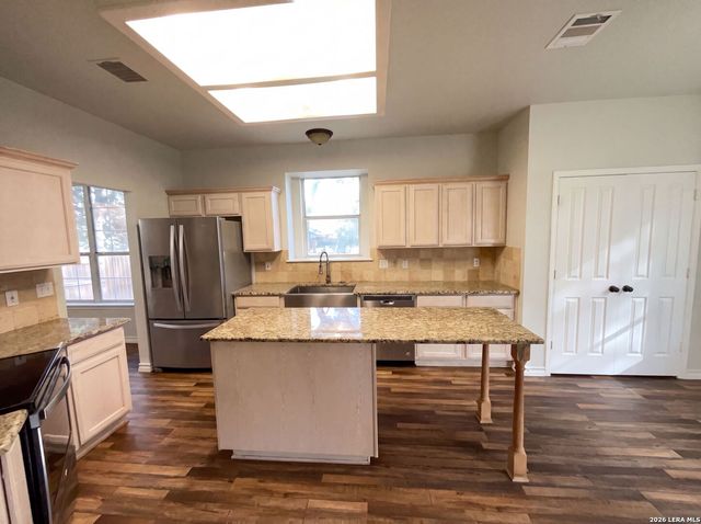 2515 CONCAN ST, San Antonio, TX 78251