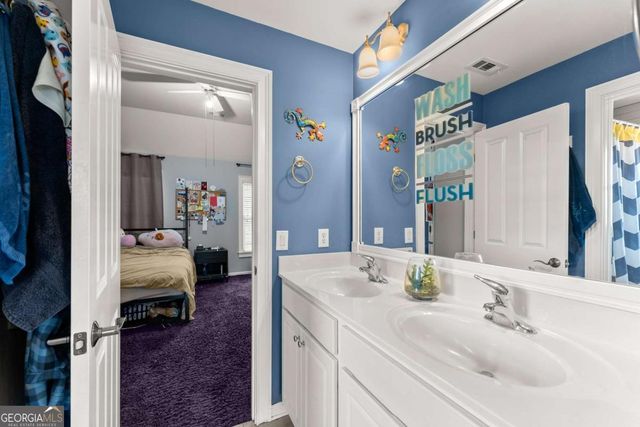 7397 Lazy Hammock Way, Flowery Branch, GA 30542