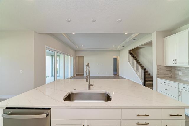 33870 TWILIGHT SEA PLACE, Dade City, FL 33525