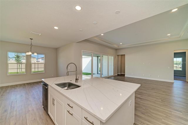 33870 TWILIGHT SEA PLACE, Dade City, FL 33525