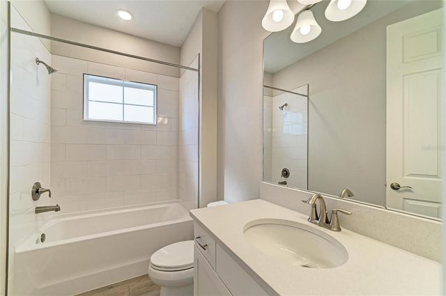 33870 TWILIGHT SEA PLACE, Dade City, FL 33525