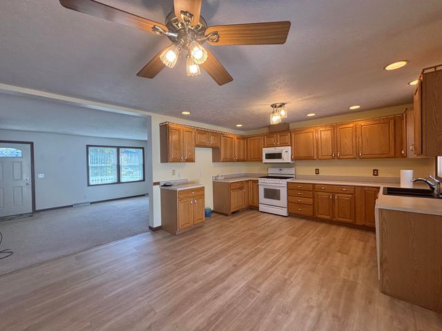 216 S Melville Street, Rensselaer, IN 47978