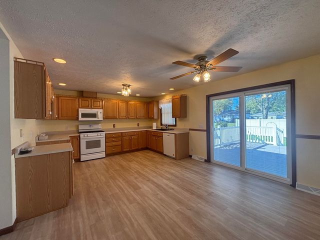 216 S Melville Street, Rensselaer, IN 47978