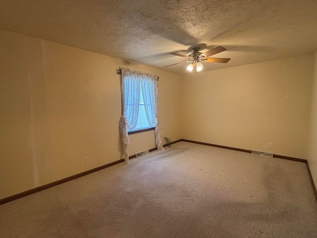 216 S Melville Street, Rensselaer, IN 47978