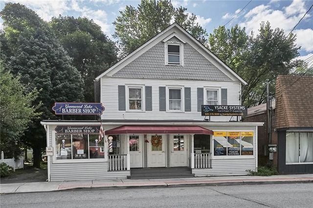 88 Windermere Avenue, Greenwood Lake, NY 10925