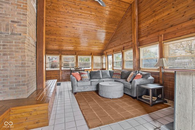 4739 Palomino Trail, Indianapolis, IN 46239