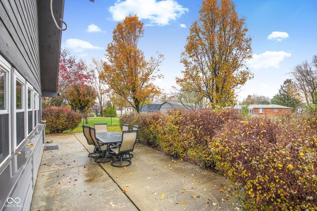 4739 Palomino Trail, Indianapolis, IN 46239