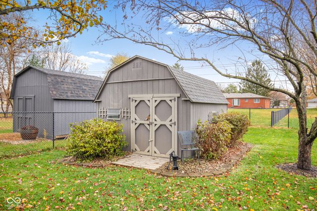 4739 Palomino Trail, Indianapolis, IN 46239