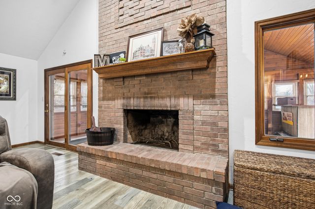 4739 Palomino Trail, Indianapolis, IN 46239