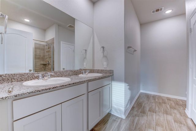 24803 Russet Bluff Trail, Houston, TX 77336