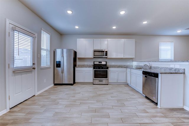 24803 Russet Bluff Trail, Houston, TX 77336