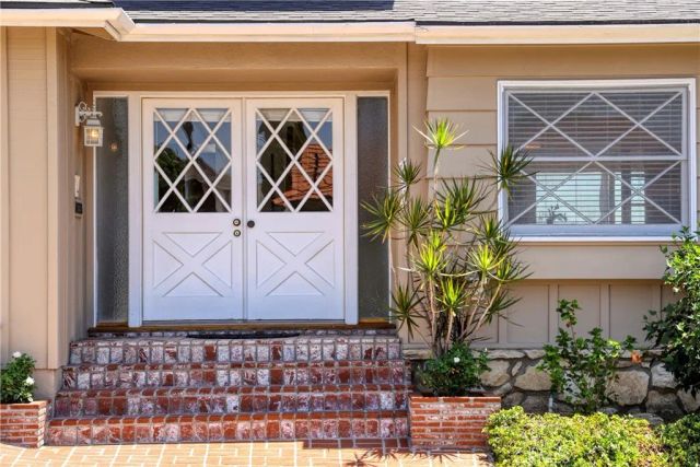 4444 Wawona Street, Los Angeles, CA 90065