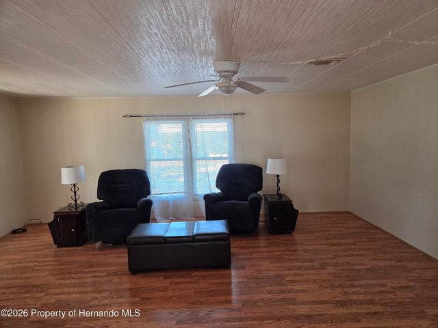 12130 Thornridge Street, Brooksville, FL 34613